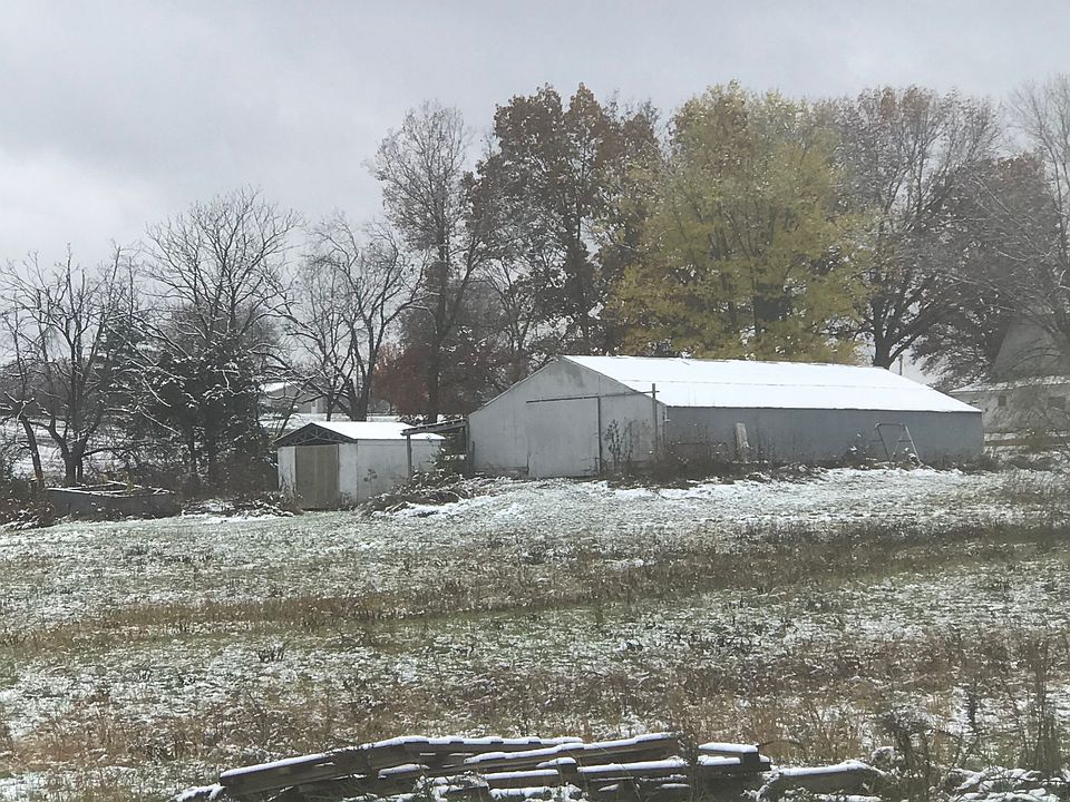 Building 2 and tack shed