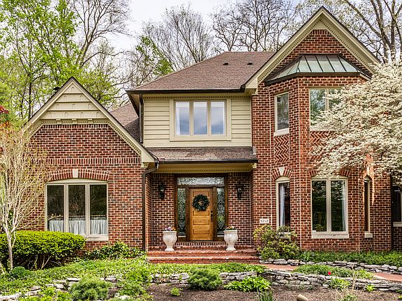 5th image of 5212 Carrington Cir