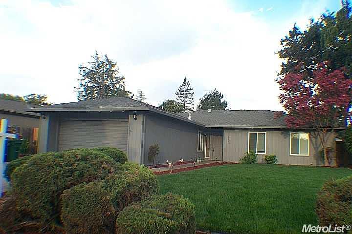 1st image of 9521 Fairhaven Dr