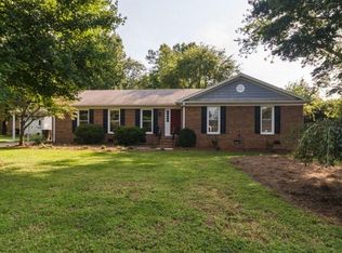 606 Westland Dr, Greensboro, NC 27410