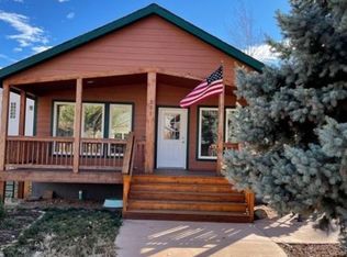 231 Park St, Lyons, CO 80540