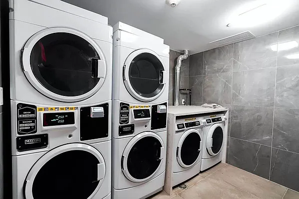 Rented by Highline Residential | media 18