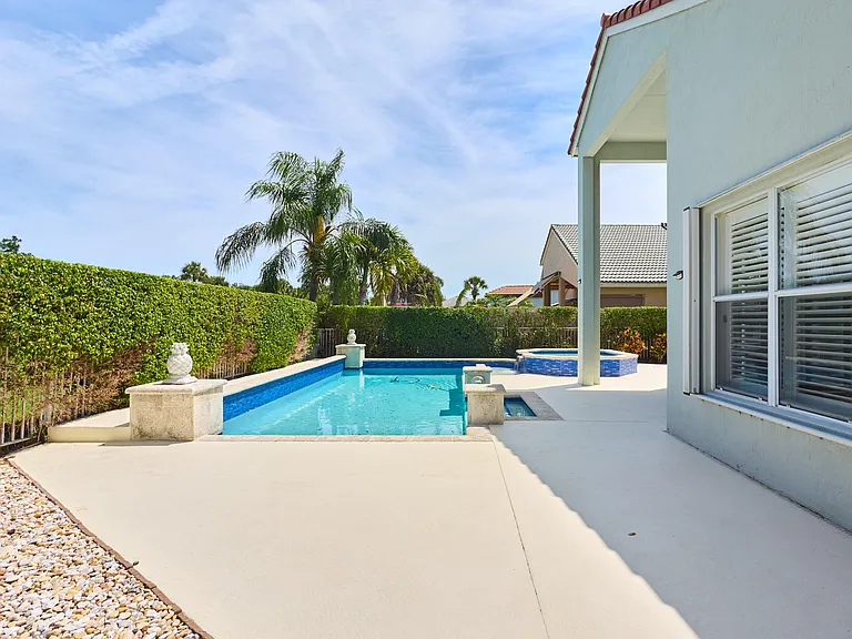 8282 Spyglass Dr — Photo 30