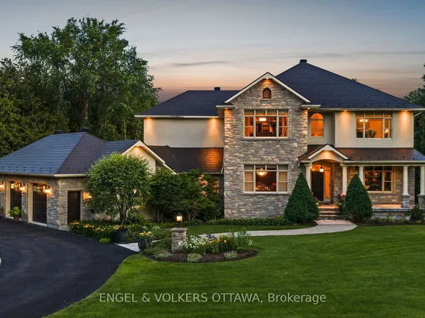 140 Lady Lochead Ln, Ottawa, ON K0A 1L0