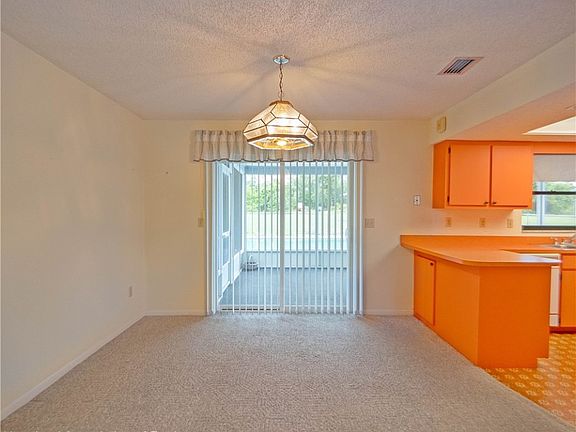 5th image of 6408 Cambridge Dr