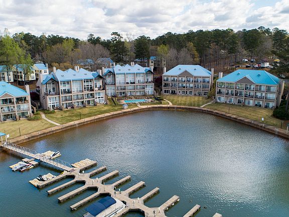 5th image of 100 Harbor Pl Unit 503