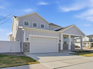 3022 S Shoreline Dr, Syracuse, UT 84075