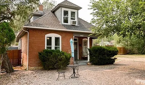 2407 Howbert St Photo 1