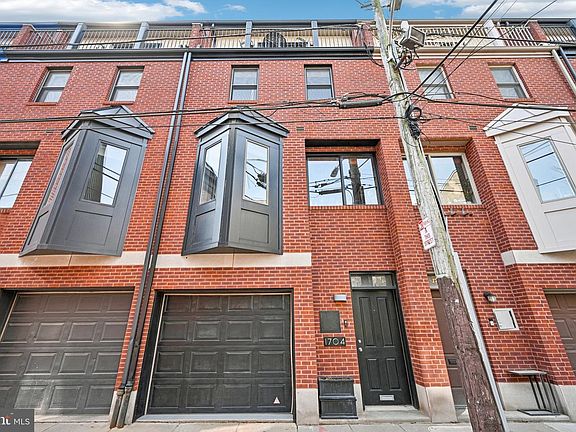 2nd image of 1704 Rodman St