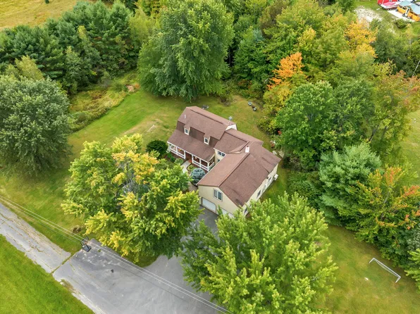 15 Buck Ridge Drive, Belgrade, ME 04917