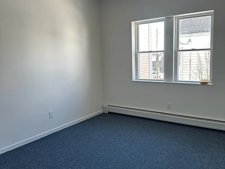 392 Cliff St #3 — Photo 3
