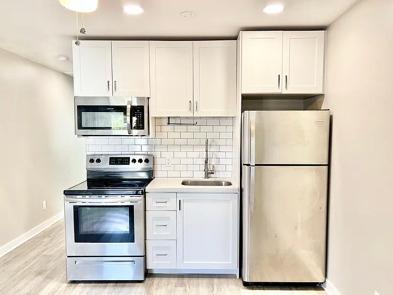 2617 E Campbell Ave #9 — Photo 9