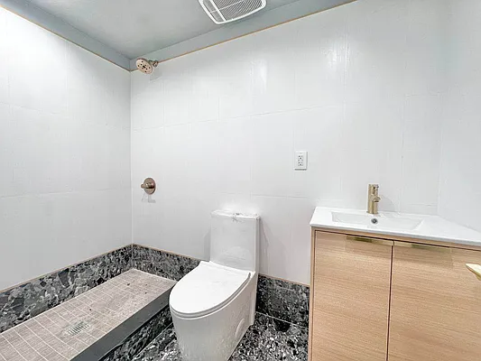 Rented by Doorway NYC, LLC | media 10