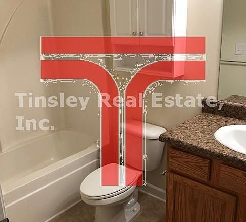 4th image of 100 Country River Dr