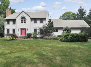 390 Shippee Rd, East Greenwich, RI 02818