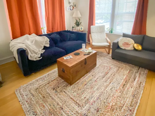 1605 W Sunnyside Ave #1, Chicago, IL 60640