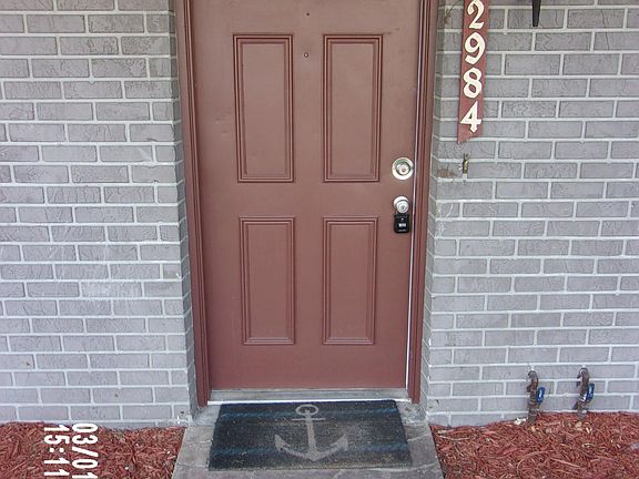 3rd image of 2984 Sir Hamilton Cir #2984