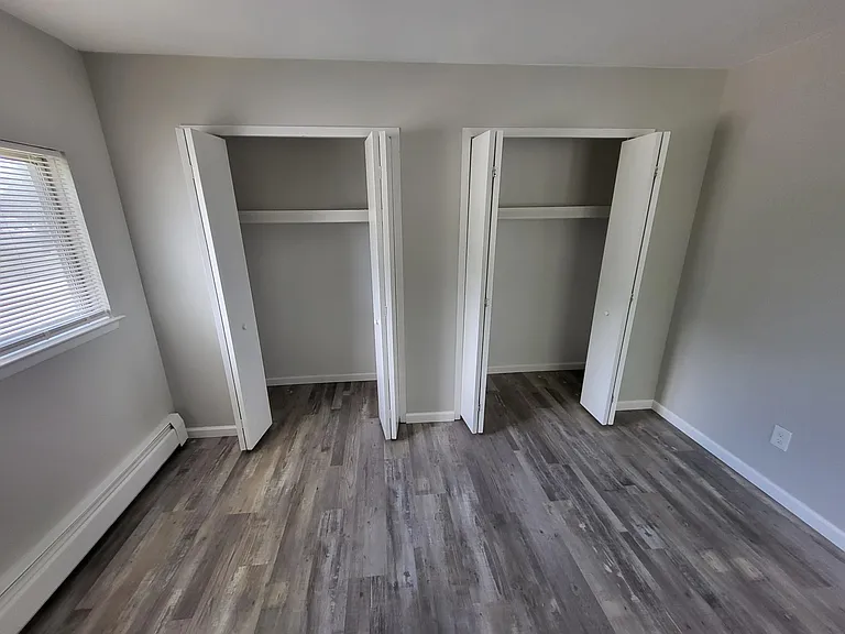 20411 E Twelve Mile Rd #5 — Photo 12