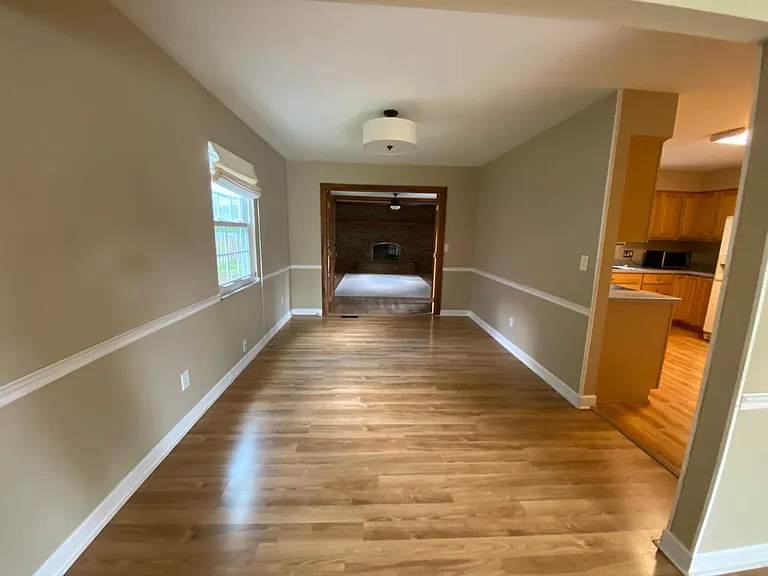 6650 Schreiner St E — Photo 8