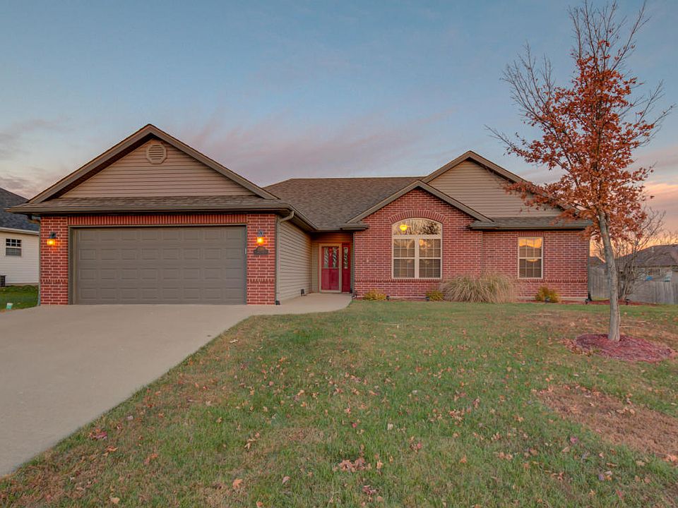1st image of 3206 Fox Trot Dr