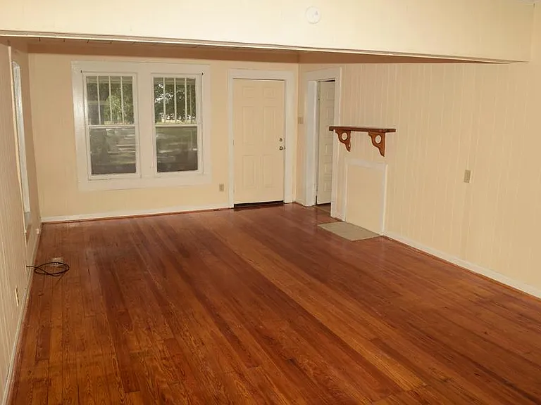 305 Elmwood Ave — Photo 5