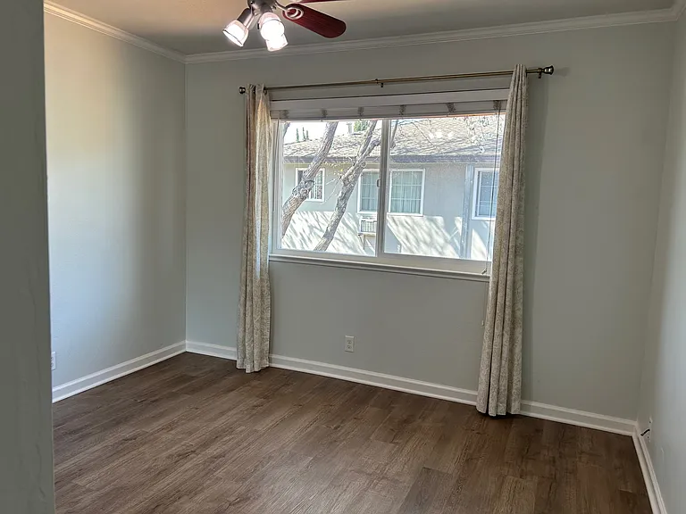 1304 Joplin Dr #2 — Photo 17