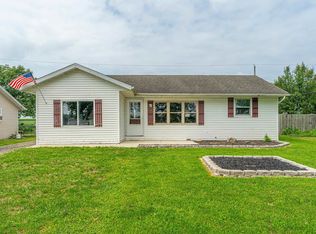 131 North St, Armington, IL 61721
