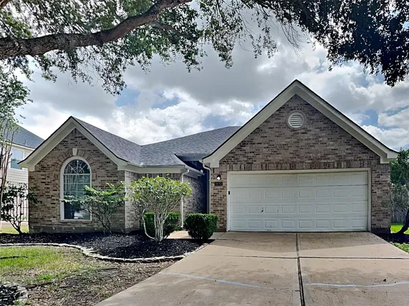 2223 Ridgefield Park Ln, Richmond, TX 77469
