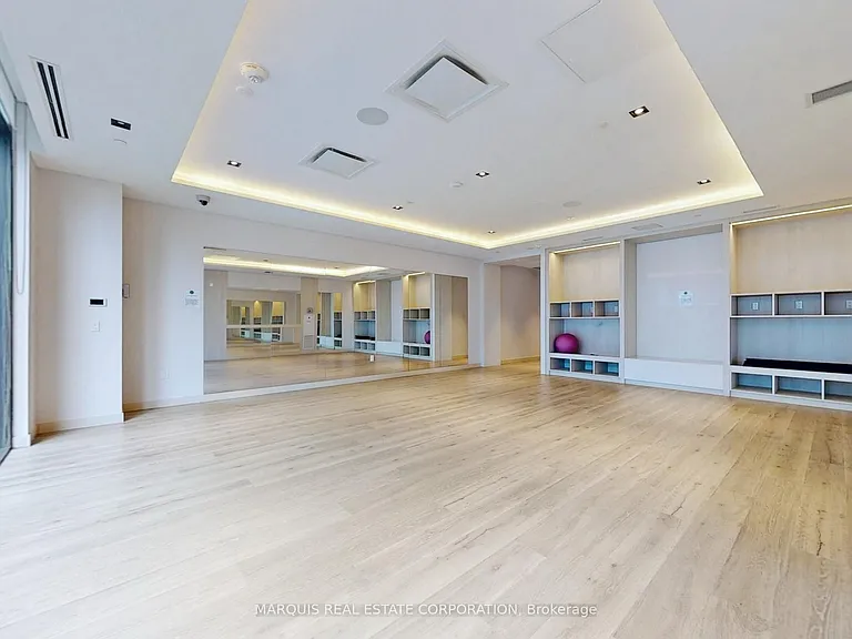 330 Richmond St W #505BR2 — Photo 8