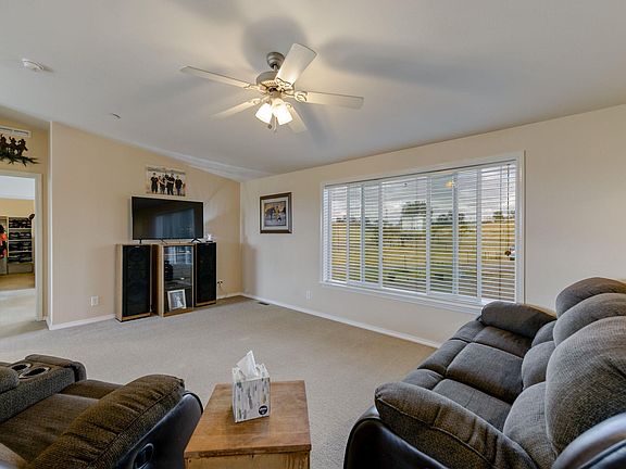 4th image of 14020 Eastridge Dr