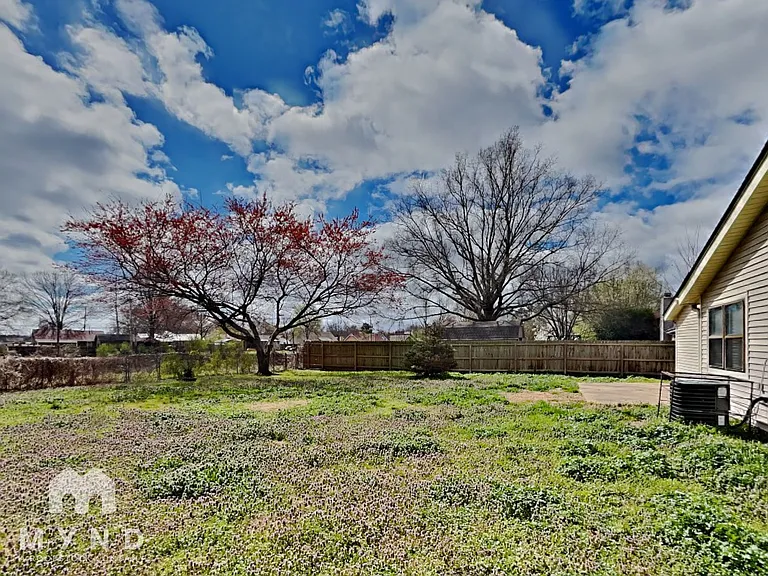 2696 Dromedary Dr — Photo 18