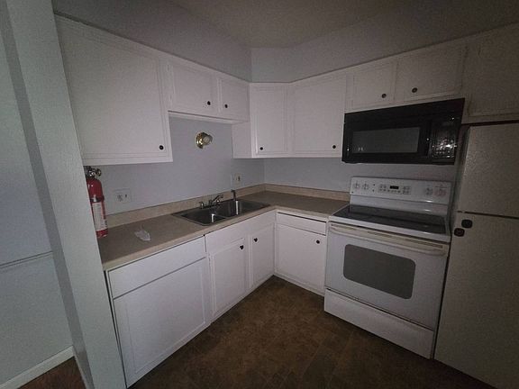 5th image of 1509 Brooke Park Dr APT 7