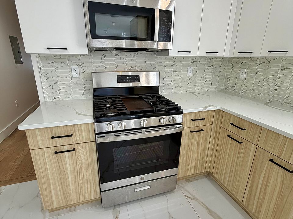 Stove/microwave