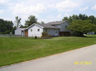 983 Mohican Trl, Jamestown, OH 45335