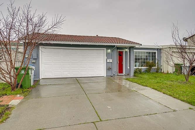 1st image of 3549 Lake Ontario Dr