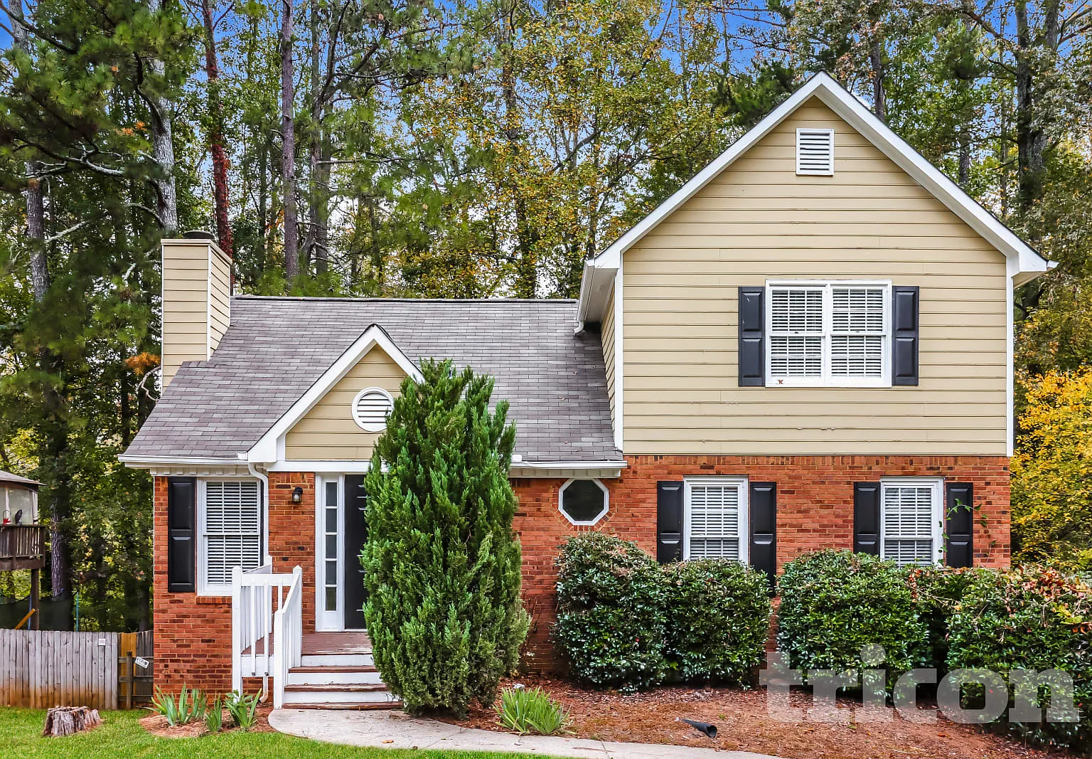 1035 Peace Drive NW Kennesaw GA — Photo 1