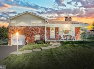 2423 Wharton Rd, York, PA 17402