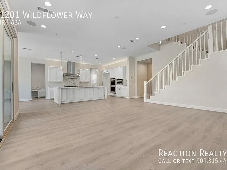 21201 Wildflower Way — Photo 5