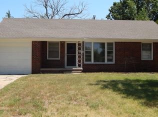 886 S Lexington Rd, Wichita, KS 67218