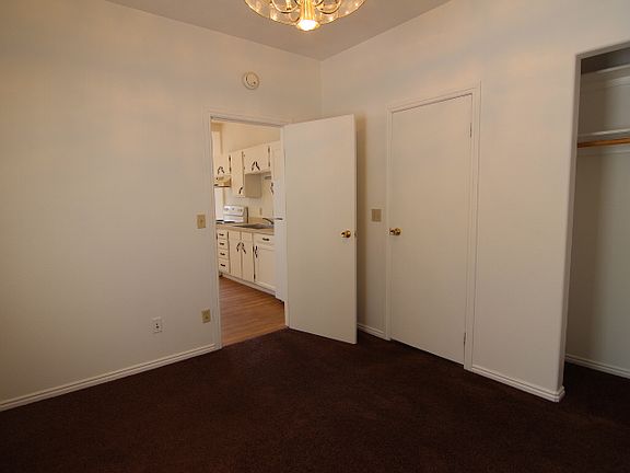 5th image of 644 N Water Ave APT 3