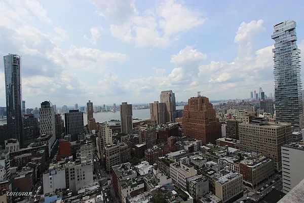 Sold by Corcoran | media 7