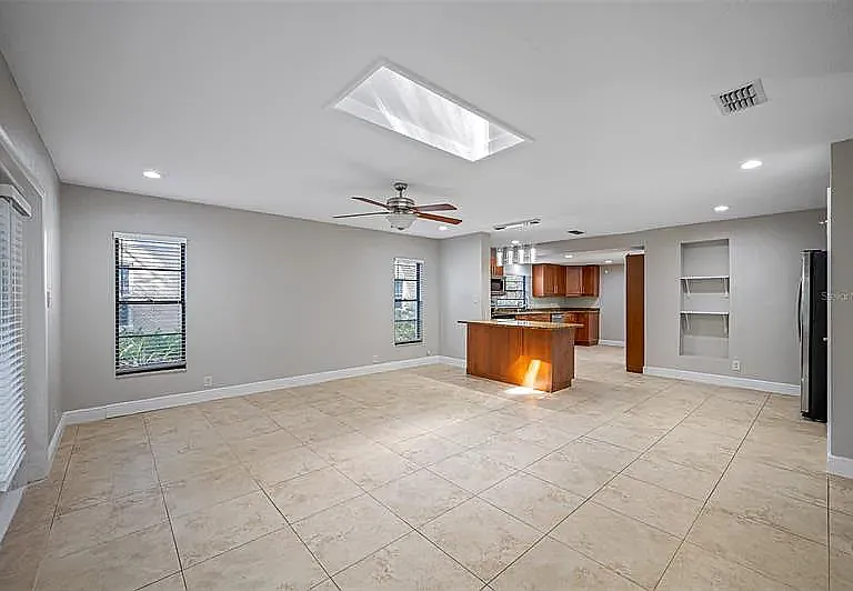 3910 W Pine St — Photo 4
