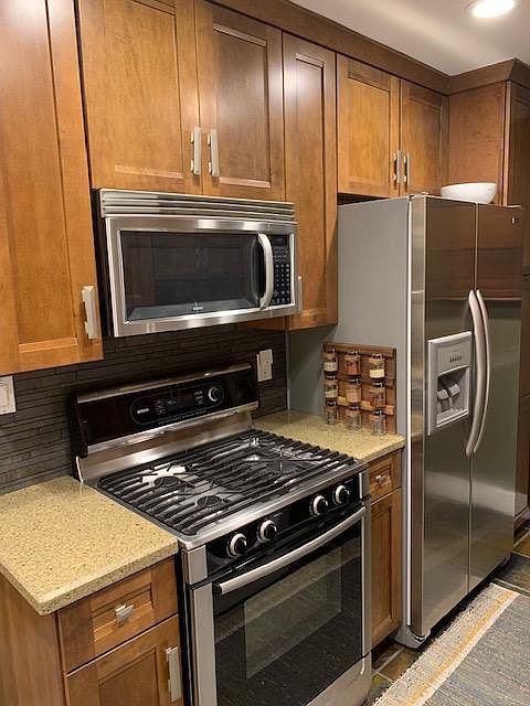 1st image of 1352 N Gardner St