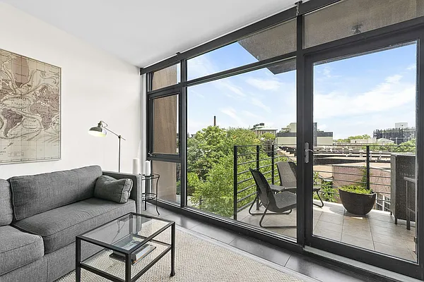 Rented by Compass | media 26