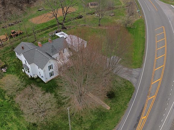 5th image of 21786 Monroe Rd