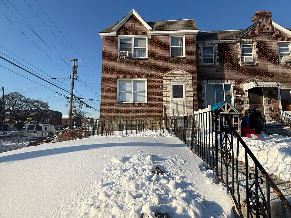 1st image of 4634 Hartel Ave Floor 1