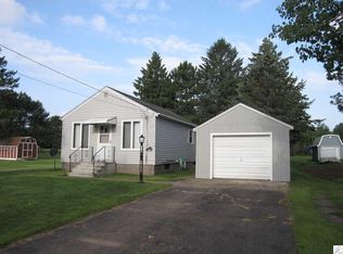 29 Reservation Rd, Cloquet, MN 55720