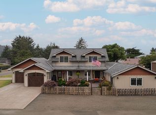 220 NE Ruble St, Waldport, OR 97394
