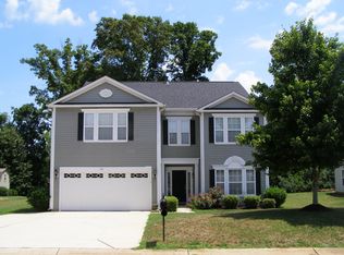 1941 Leesburg Dr, Clover, SC 29710