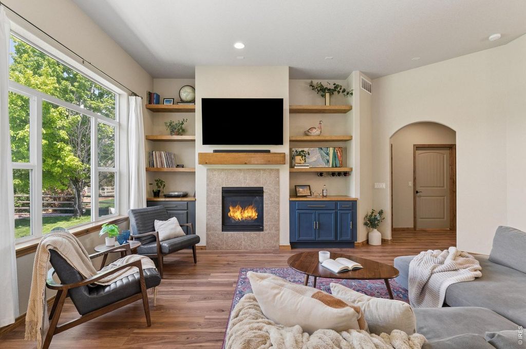 4746 Brenton Dr